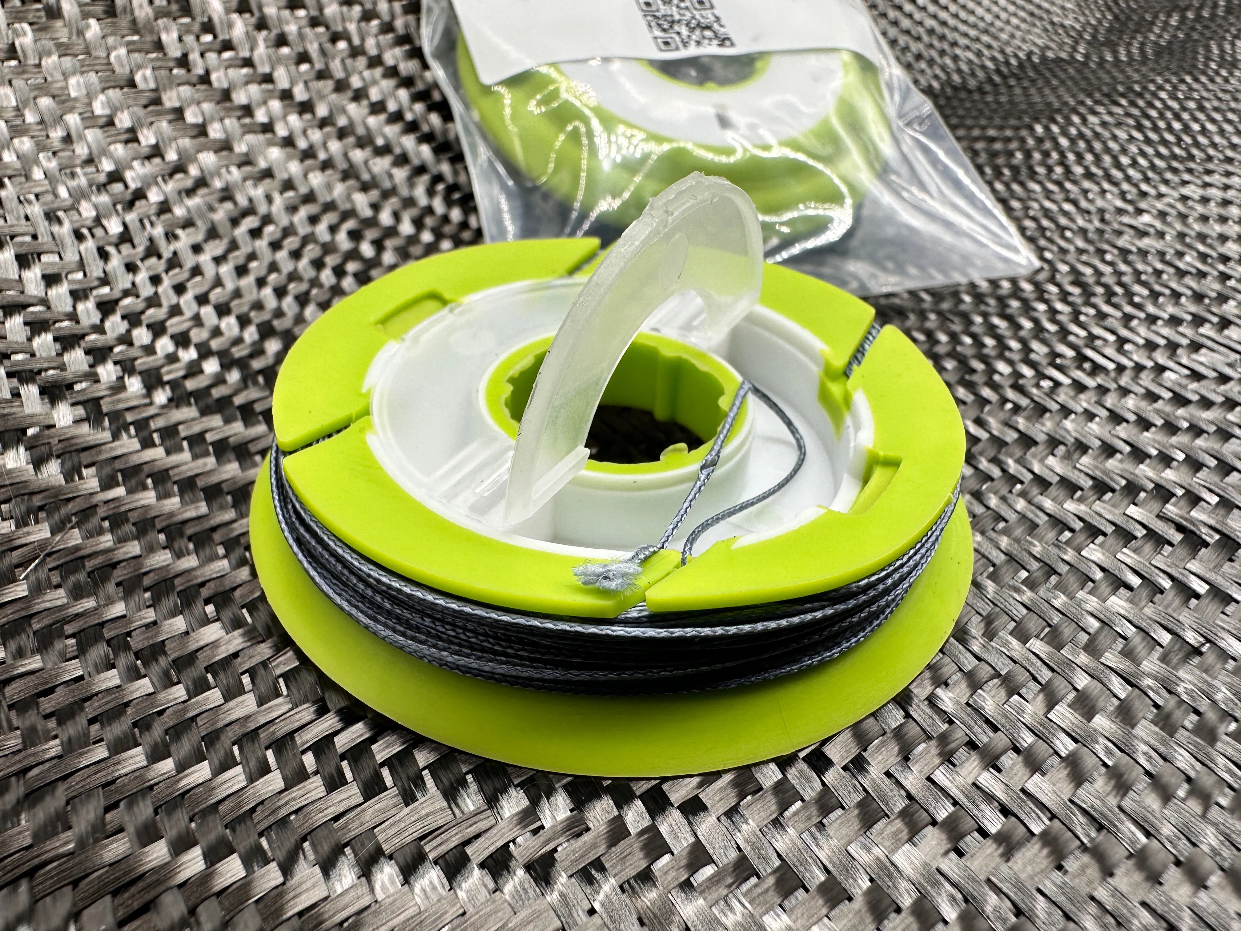 Armada-Weave - 32 Feet / 130lbs Test   Silicone Storage Dispenser