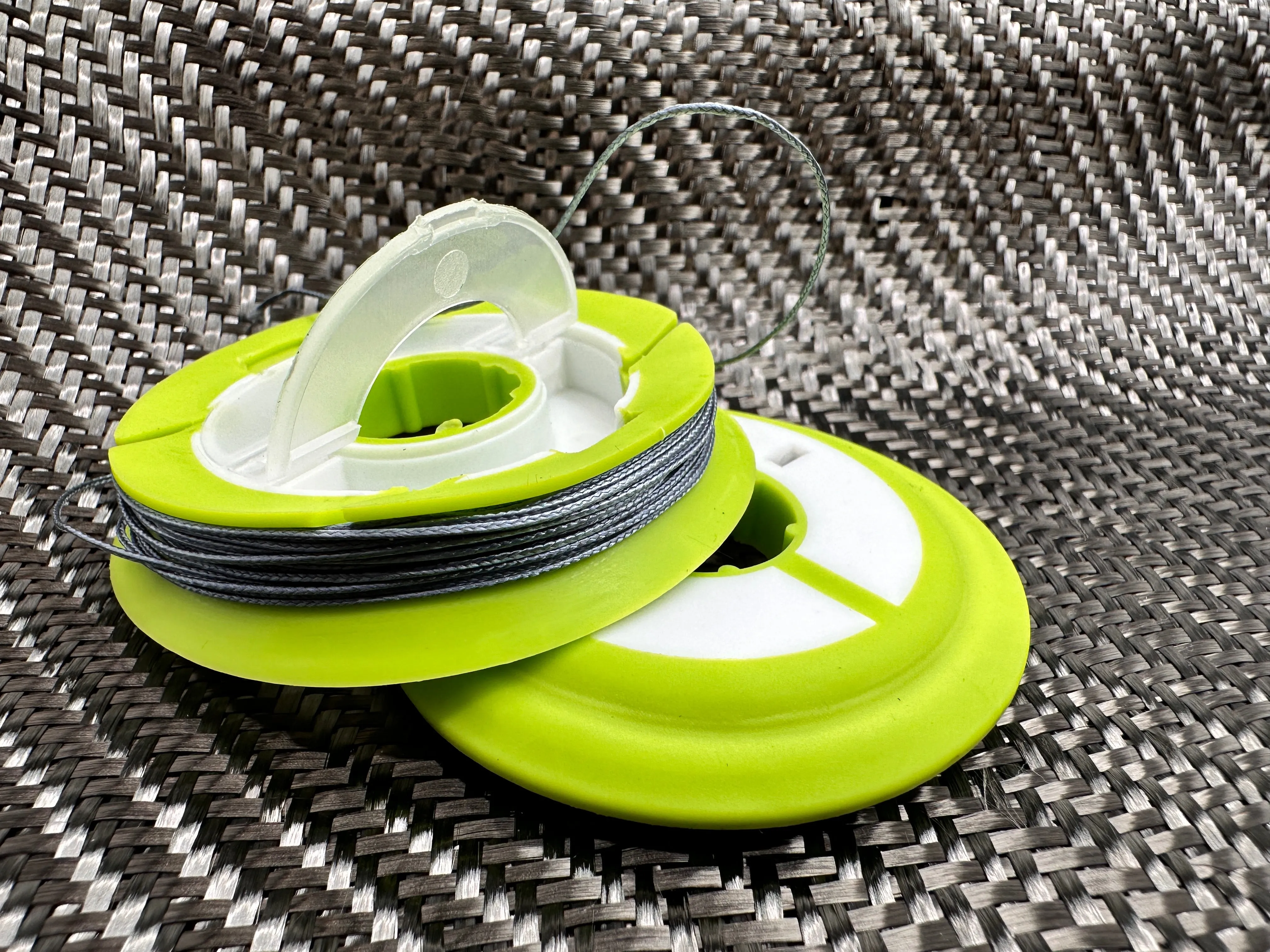 Armada-Weave - 32 Feet / 130lbs Test   Silicone Storage Dispenser
